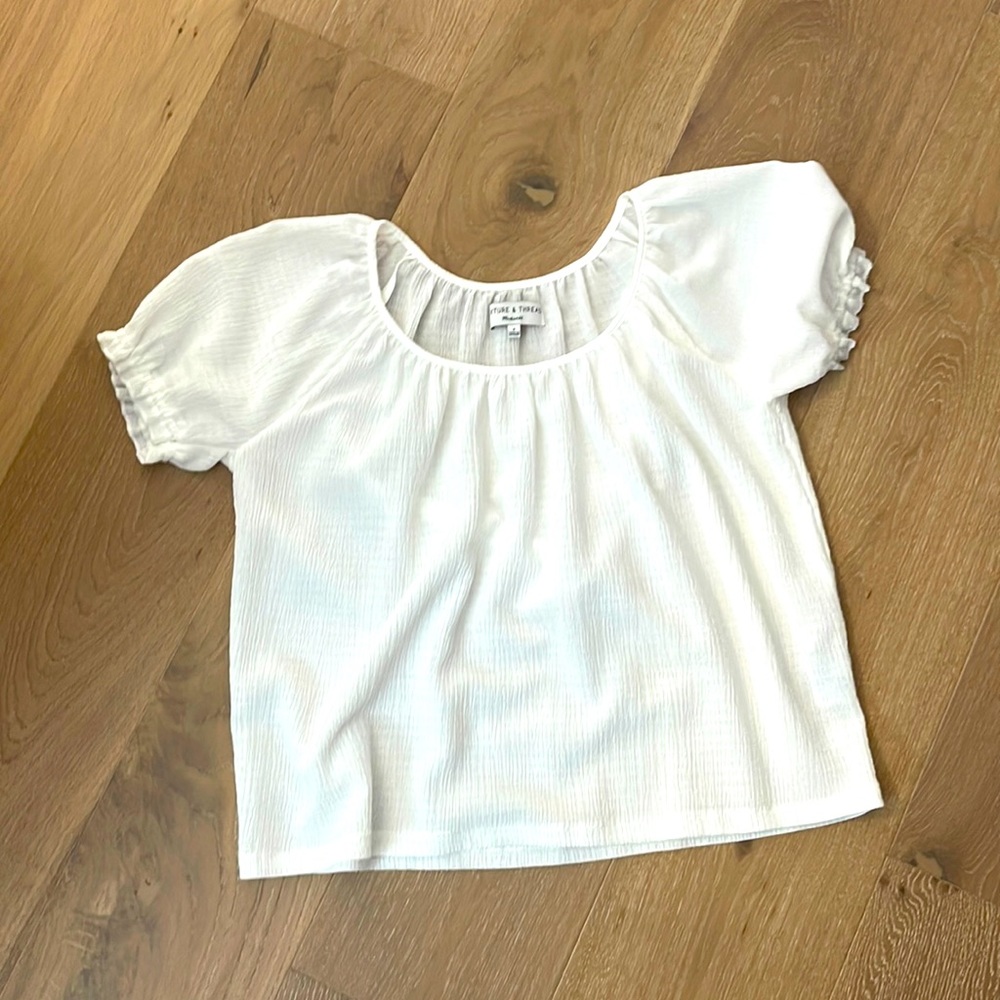 Madewll top size small